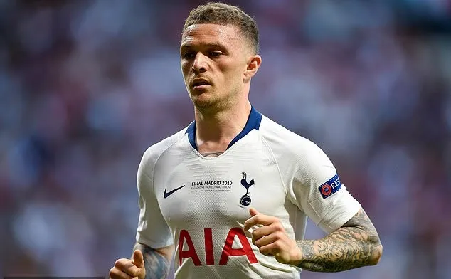 Kieran Trippier warmly greeted by Atletico Madrid team-mates as he trains for first time after signing from Tottenham in £20m deal - Bóng Đá