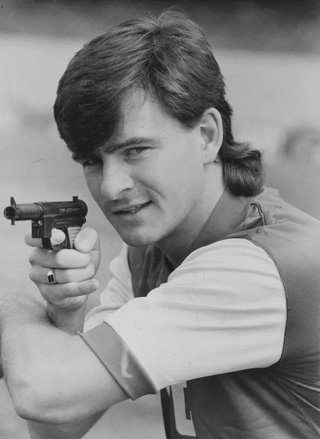 Arsenal legend Charlie Nicholas was a media darling who loved the nightlife and women - Bóng Đá