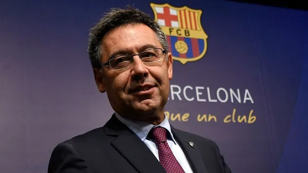 Six Barcelona board members resign as they question the club's direction - Bóng Đá