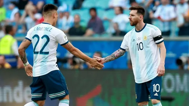 'It seems easy but it is not' - Saviola warns Lautaro over challenges of playing with Messi - Bóng Đá