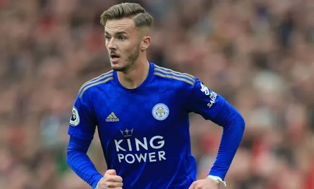 Leicester City star James Maddison hastily deletes an Instagram video showing him bleary-eyed and trying to kiss an unimpressed woman - Bóng Đá