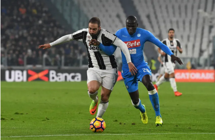 Higuain nén đau ghi bàn, Juventus thắng dễ trước Napoli - Bóng Đá
