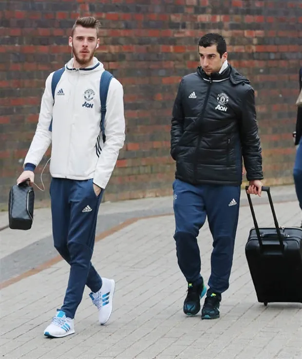 Hồi phục chấn thương, Mkhitaryan cùng Man Utd lên đường tới London - Bóng Đá