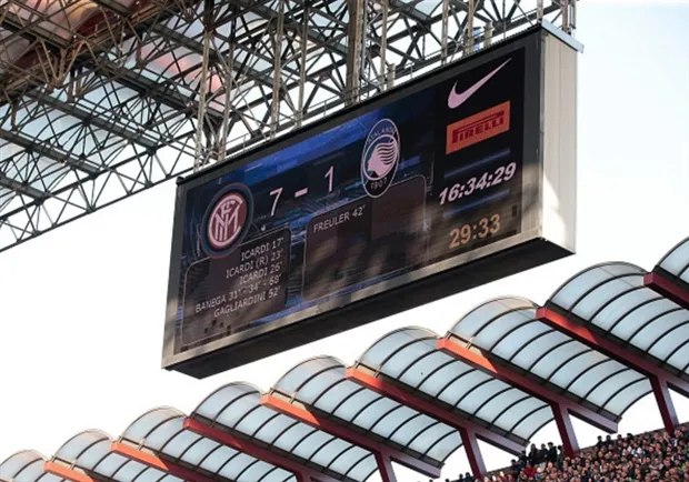 Chùm ảnh: Inter thăng hoa, nã 7 bàn khó tin vào lưới Atalanta - Bóng Đá