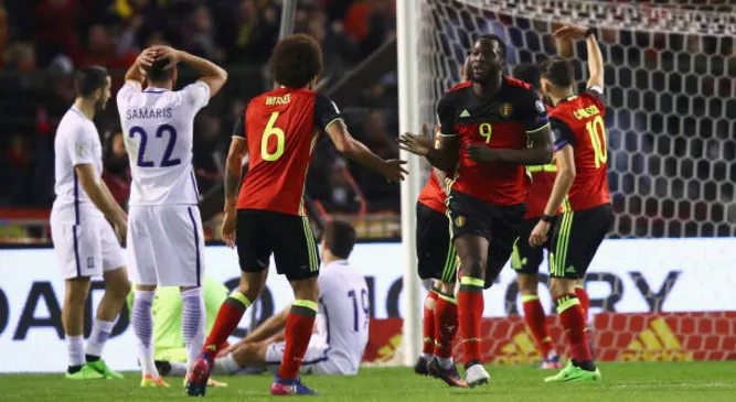 Bỉ suýt chết, Lukaku phá vòng vây giải cứu - Bóng Đá