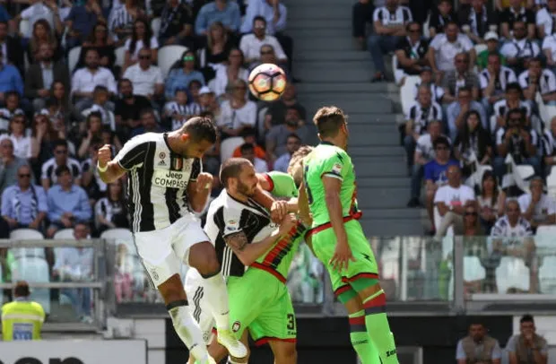 Ngày Juventus đăng quang, bất ngờ cái tên sáng nhất - Bóng Đá