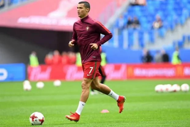 Dàn sao New Zeland căng thẳng trước giờ chạm mặt Ronaldo - Bóng Đá