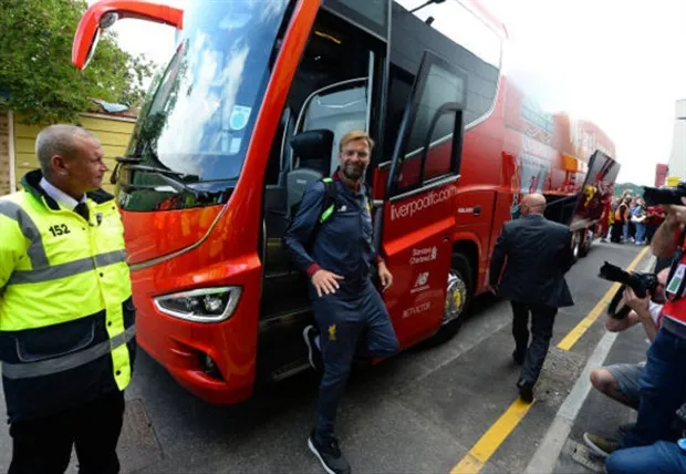 Dàn sao Liverpool đã tới Vicarage Road, chuẩn bị mở tiệc - Bóng Đá