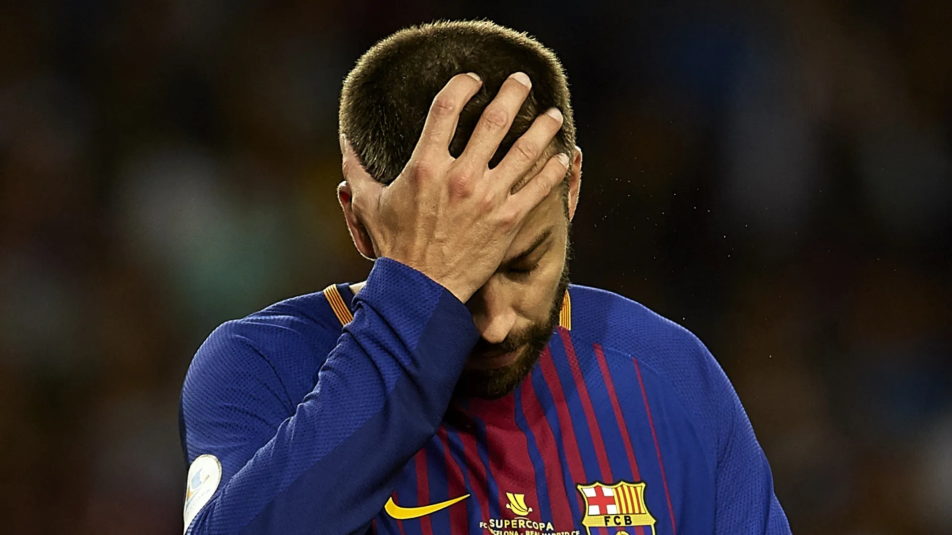 Sau 9 năm, Pique lần đầu thừa nhận Barcelona kém hơn Real - Bóng Đá