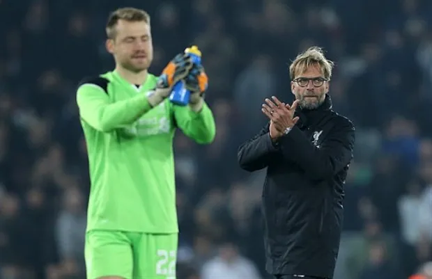 Bị bỏ rơi, Mignolet chỉ cần 1 dòng tweet để đốn tim fan Liverpool - Bóng Đá