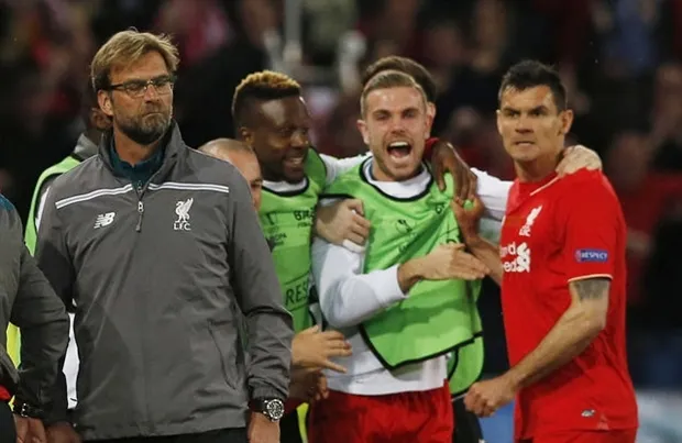 3 cái tên đang giết Liverpool: Klopp, Lovren và Henderson - Bóng Đá