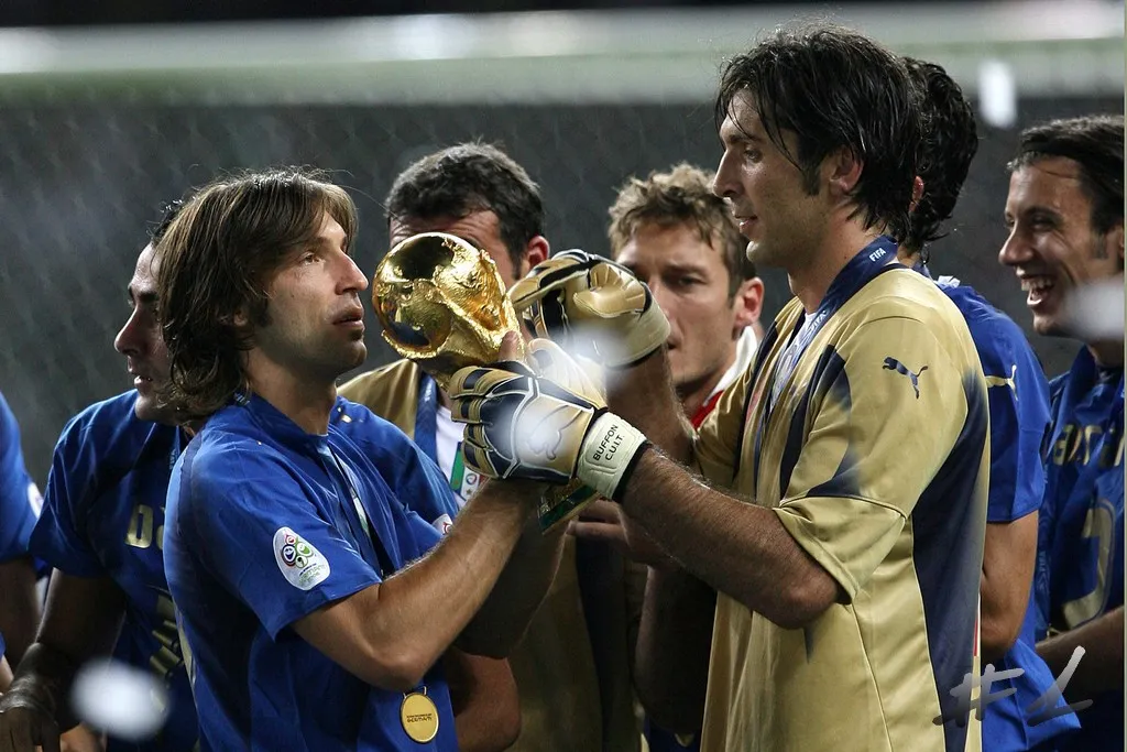 Pirlo giải nghệ, đội hình Azzurri dự chung kết World Cup 2006 còn lại ai? - Bóng Đá
