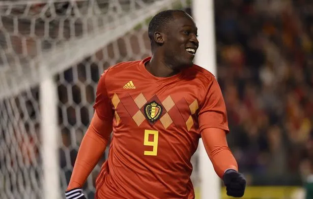 Kỷ lục của Lukaku bị hủy vì lỗi thay người ngớ ngẩn - Bóng Đá