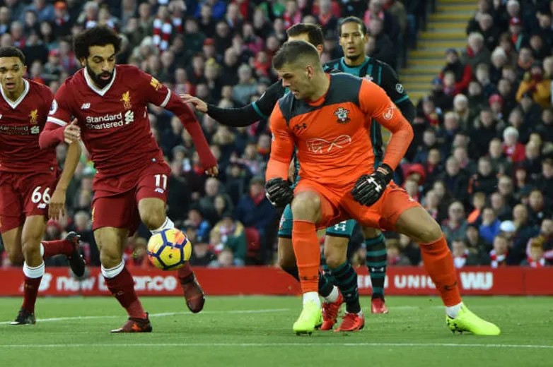 Lại ghi bàn, Salah trở thành tân binh đáng sợ nhất lịch sử Liverpool - Bóng Đá