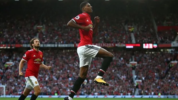 Rashford bất ngờ trở lại giúp đội bóng thuở bé  - Bóng Đá