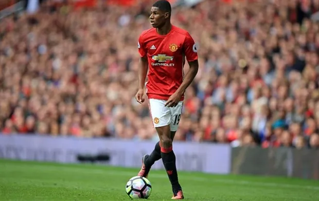 Rashford bất ngờ trở lại giúp đội bóng thuở bé  - Bóng Đá