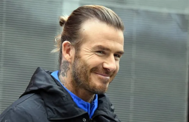 David Beckham lộ 'tuổi già' khi dự sự kiện tại Thượng Hải - Bóng Đá