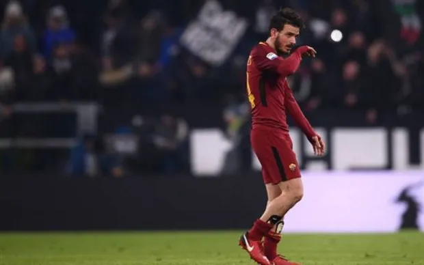 Lãnh đạo Juventus tươi như hoa trên khán đài sau thắng lợi trước Roma - Bóng Đá