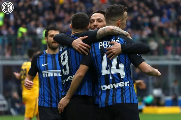 Icardi lại 'lên đồng', Inter chưa phải bật khỏi top 4 - Bóng Đá