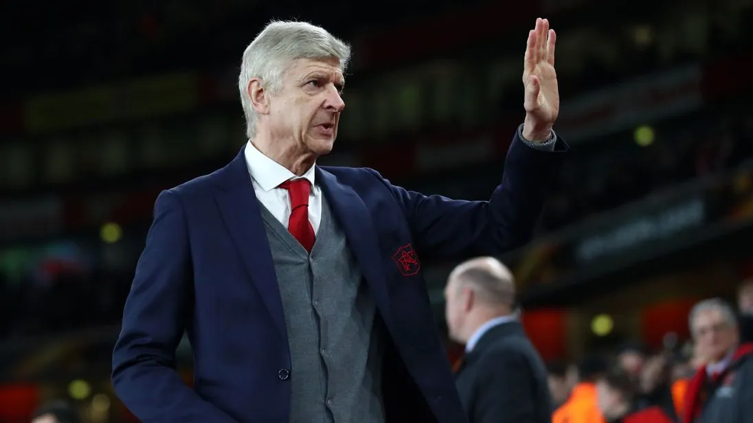 Tri ân chưa lâu, fan Arsenal đã quay sang chỉ trích Wenger vì Aubameyang  - Bóng Đá