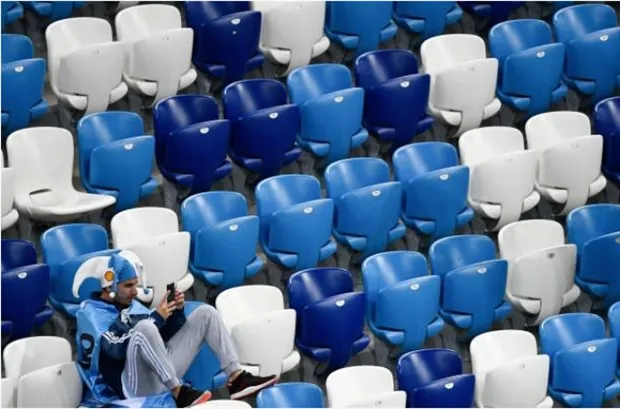 CĐV đẫm nước mắt vì Messi và Argentina - Bóng Đá