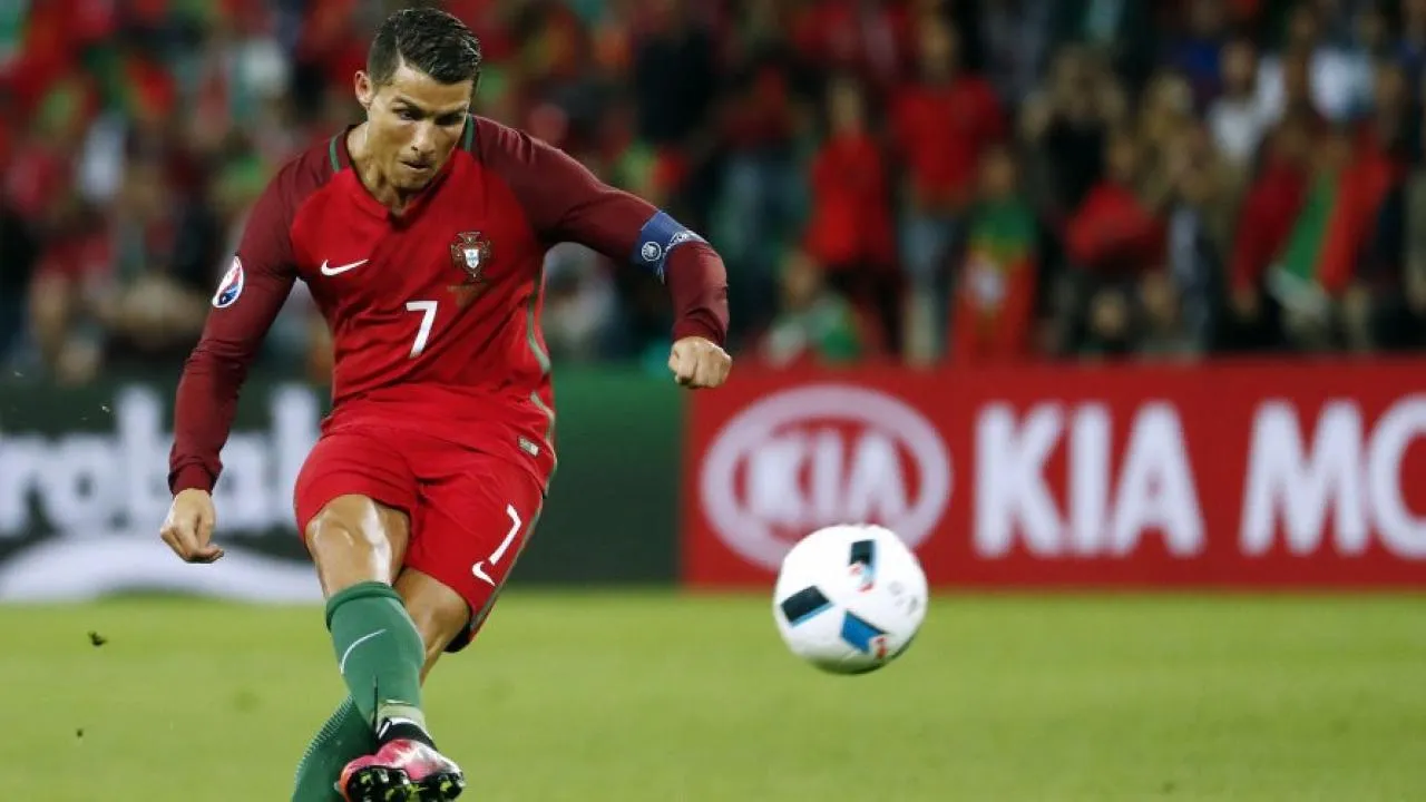 Kịch bản trận Uruguay vs Portugal: Siêu phẩm của Ronaldo? - Bóng Đá