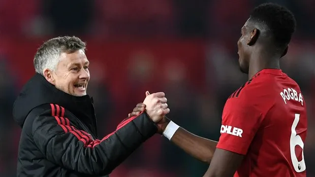 Bị Man Utd sa thải, Mourinho xuống đường 'dạy' chiến thuật  - Bóng Đá