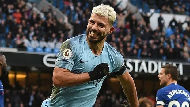 Sergio Aguero đã làm được gì sau màn hủy diệt trước Chelsea - Bóng Đá