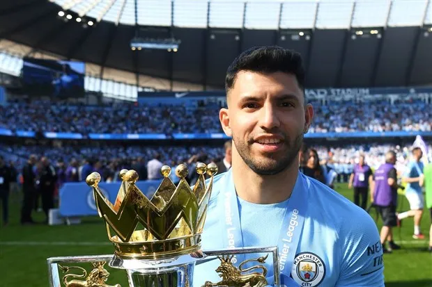 Sergio Aguero đã làm được gì sau màn hủy diệt trước Chelsea - Bóng Đá