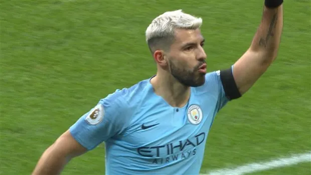 Sergio Aguero đã làm được gì sau màn hủy diệt trước Chelsea - Bóng Đá