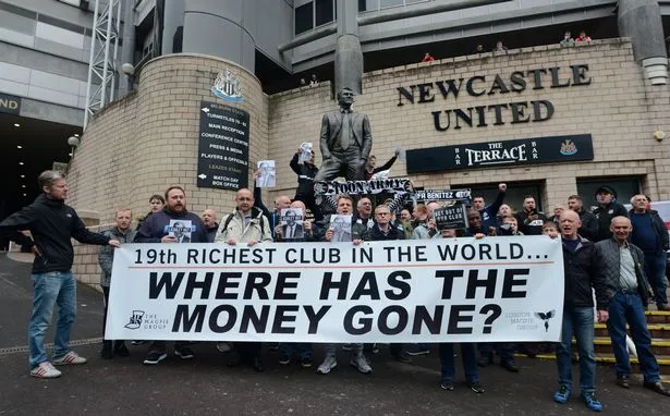Benitez ra đi, CĐV biểu tình phản đối ông chủ Newcastle  - Bóng Đá