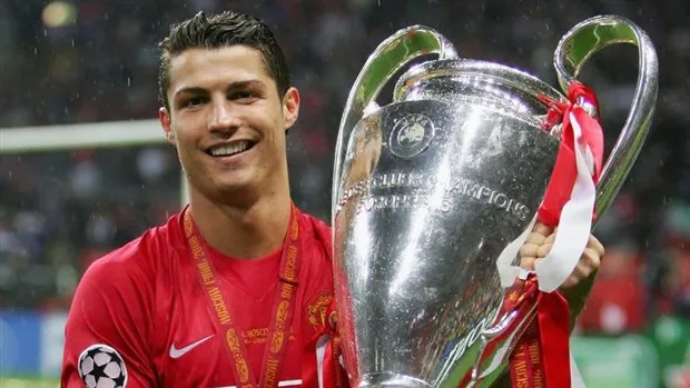 Góc hồi ức: Ngày CR7 đặt chân đến Old Trafford - Bóng Đá