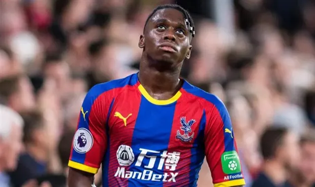 CĐV Crystal Palace nói gì về màn ra mắt của Wan-Bissaka tại Man Utd? - Bóng Đá