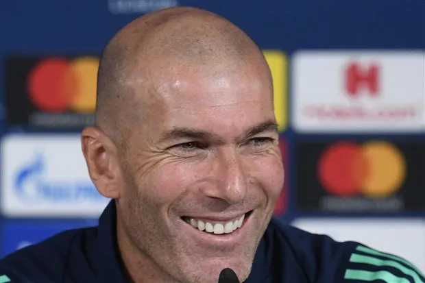 Zidane lớn tiếng đe dọa, CĐV Liverpool: 