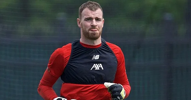 Andy Lonergan arrives at Melwood to complete Liverpool move - Bóng Đá
