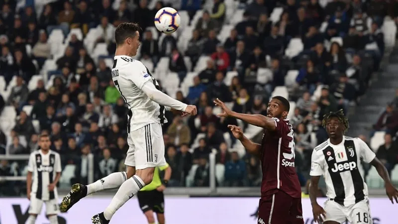 Ronaldo lý giải việc không còn thích rê bóng - Bóng Đá