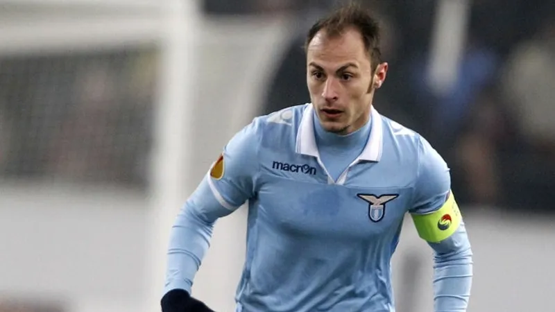 Radu chia tay Lazio https://gianlucadimarzio.com/it/radu-lazio-futuro-addio-news - Bóng Đá