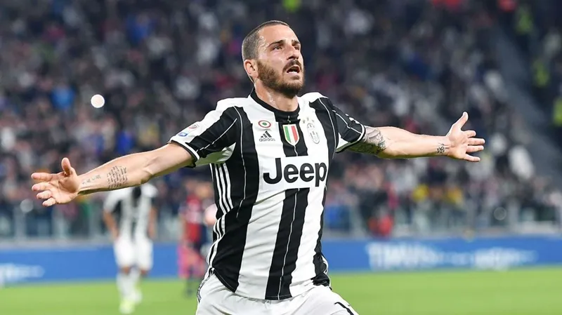 PSG mua Bonucci - Bóng Đá