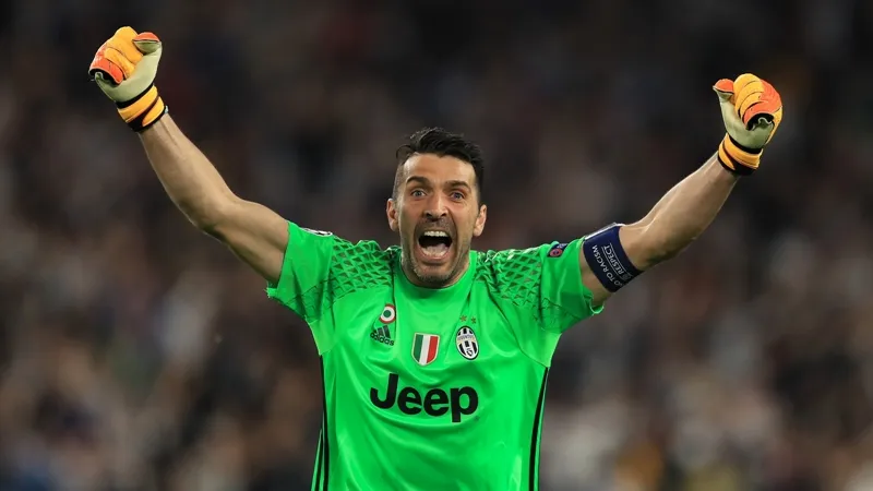 Buffon đã từ chối Premier League, PSG - Bóng Đá