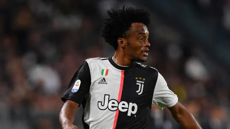 Juan Cuadrado nói bóng gió về việc rời Juventus - Bóng Đá