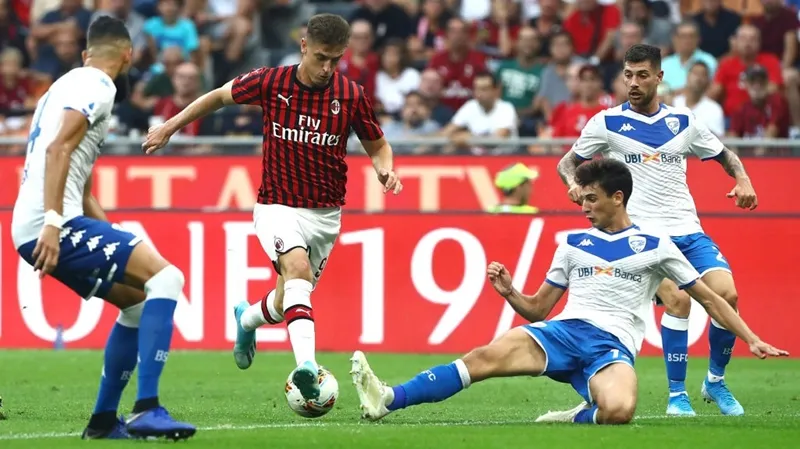 Ảnh trận AC Milan - Brescia - Bóng Đá