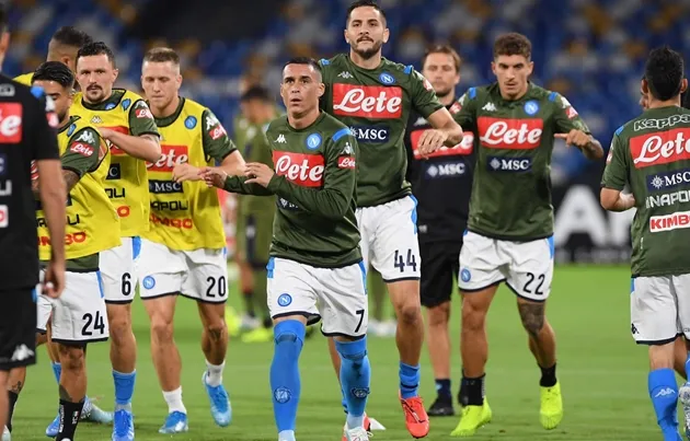 Ảnh trận Napoli - Cagliari - Bóng Đá