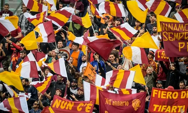 Ảnh trận Bologna - AS Roma - Bóng Đá