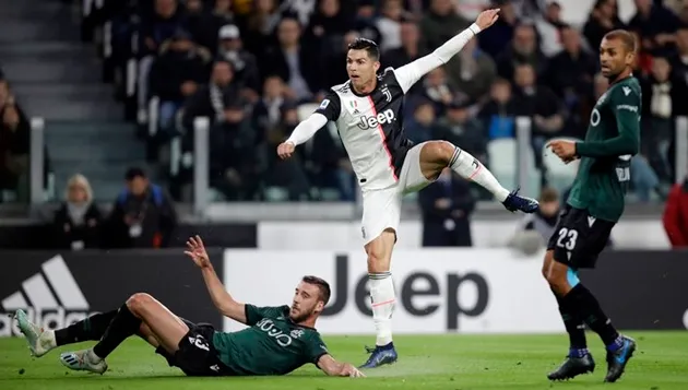 Ronaldo ghi 12 bàn sau 13 trận - Bóng Đá