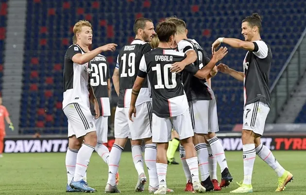 Ảnh trận Bologna - Juventus - Bóng Đá