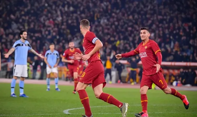 Smalling mắc sai lầm, AS Roma bất phân thắng bại với Lazio - Bóng Đá