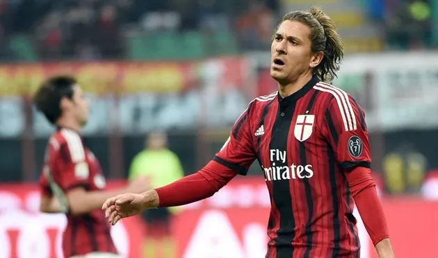 12 cầu thủ từng khoác áo Fiorentina và AC Milan: 