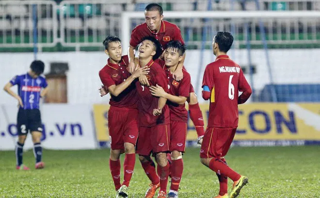U19 Việt Nam thua đậm U19 Qatar ở giải Tứ hùng - Bóng Đá