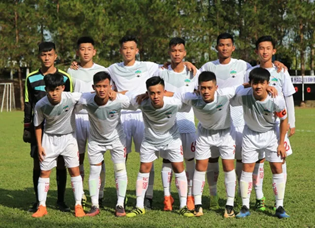 Khóa 4 HAGL JMG hay hơn lứa Công Phượng ra oai tại U19 Quốc gia - Bóng Đá