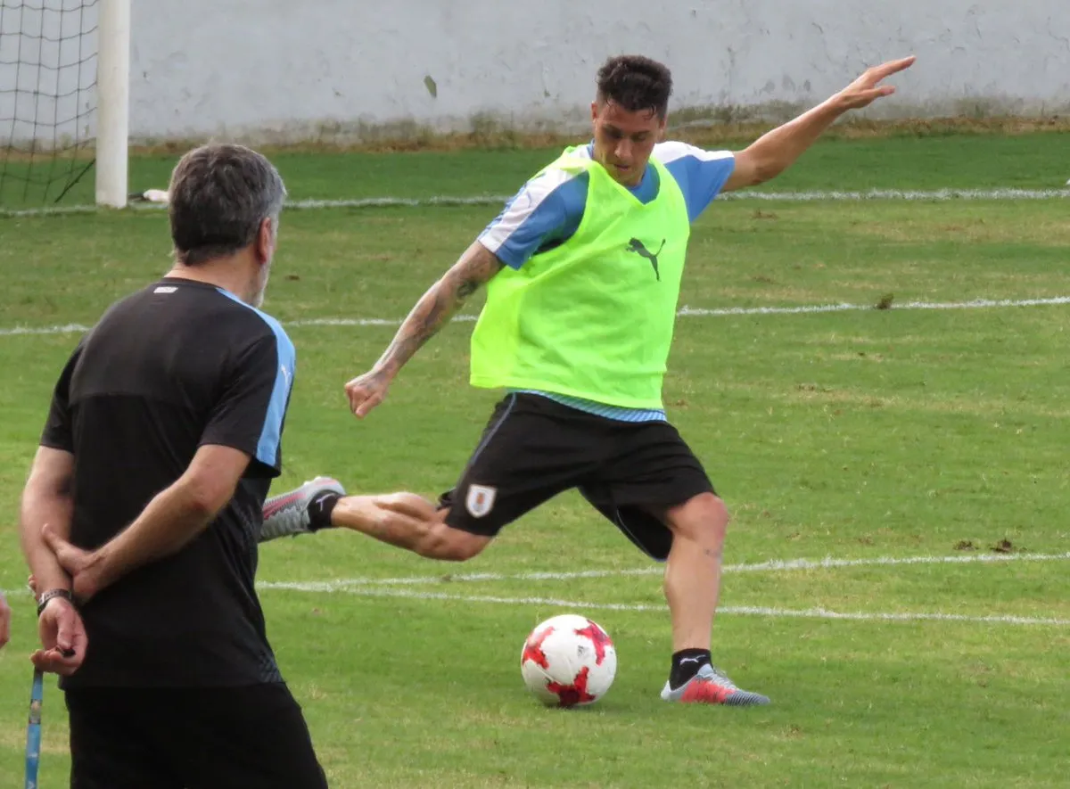 uruguay tập luyện - Bóng Đá